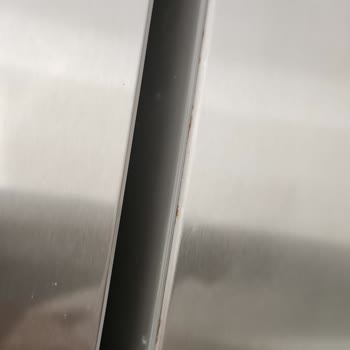 Bosch Buzdolabında Erken Paslanma Ve Boya Sorunu