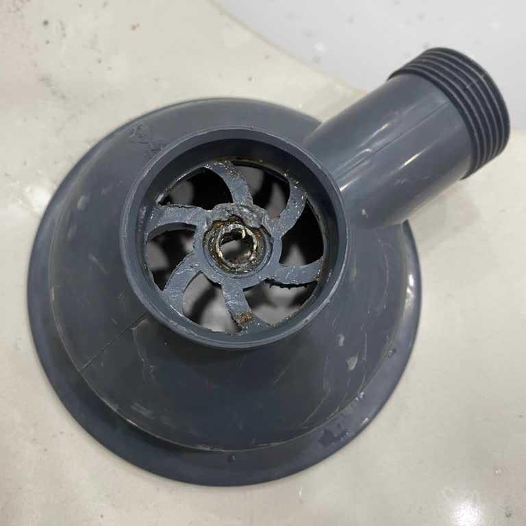 Teka Evye Süzgeç Vidası Kırıldı, Kronik Sorun Mu?