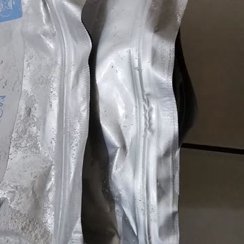 Safir Cosmetics Medikal Ve Sağlık Ürünü Kargoda Dağılmış Şekilde Geldi