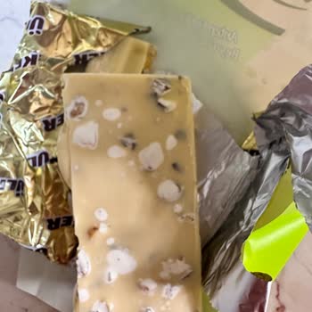 Ülker Beyaz Çikolatada Küf Şüphesi