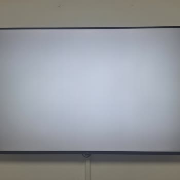 TV'deki Kararma Sorunu Ve Yetersiz Servis Desteği