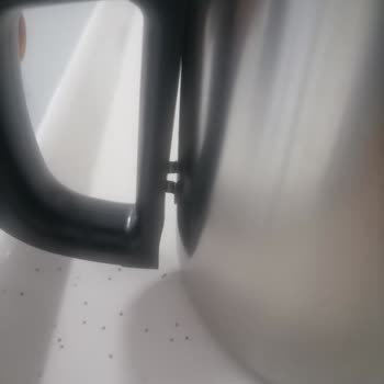 Karaca Züccaciye Çay Seti Sapı Dört Defa Kırıldı!