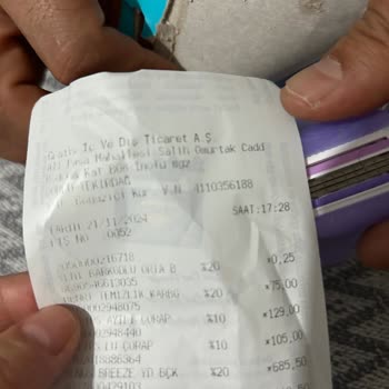 Hijyen Ürünü Skandalı: Kullanılmış Jilet Şoku!