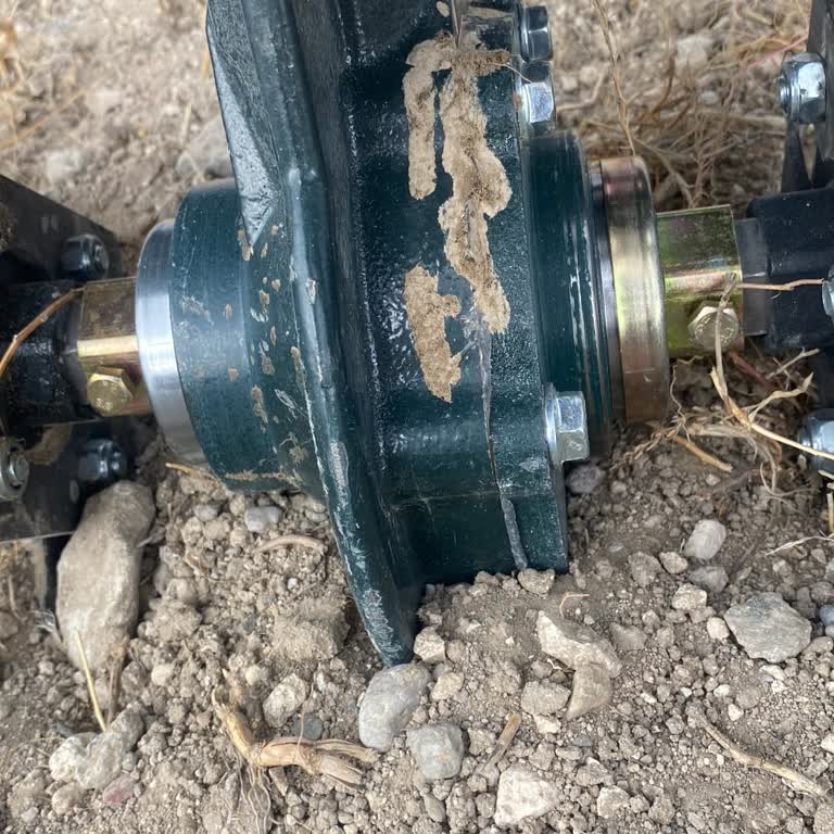 Yeni Alınan Çapa Makinesi Çalışmıyor