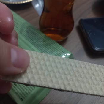 Gofret Üzerinde Hijyen Sorunu: Güven Sarsıcı Deneyim