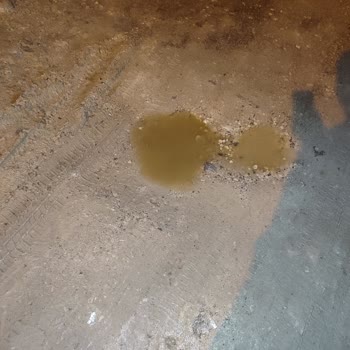 Doğalgaz Çalışması Sırasında Su Gideri Hasarı Ve Yetersiz Tamirat