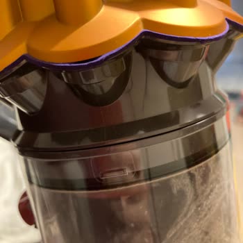 Dyson V12'nin Sürekli Sorun Çıkarması