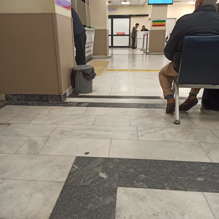 Umuttepe Hastanesi'nde Bekleme Çilesi