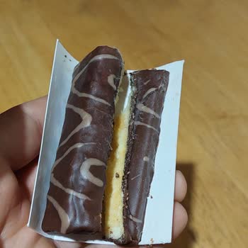Küflü Ürün Şoku: Ülker Alpella Rulo Kek
