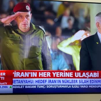 Philips OLED TV: Sürekli Kararan Ekran Ve Yetersiz Servis Desteği