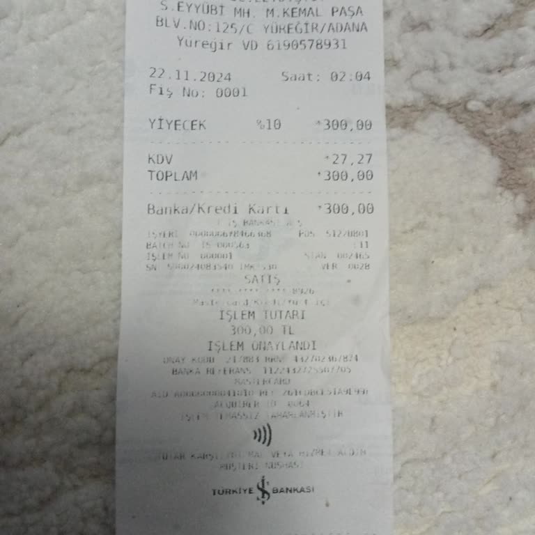 Domino's Pizza Eksik Malzemeli Pizza Ve Kötü Hizmet