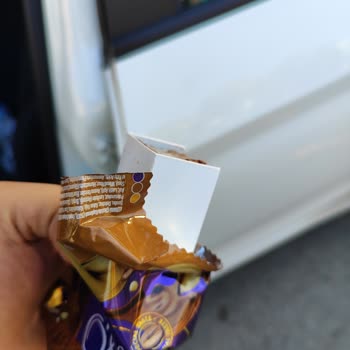 Küflü Tiramisu Ve İlgisiz Müşteri Hizmetleri