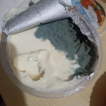 Mersin Pozcu Çetinkaya Şubesinde Sürekli Bozuk Peynir Sorunu