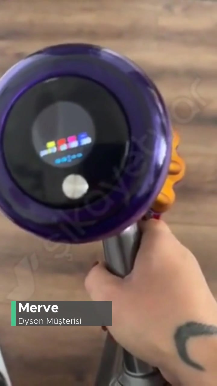 Dyson V15 Kendi Kendine Duruyor! videonun kapak resmi