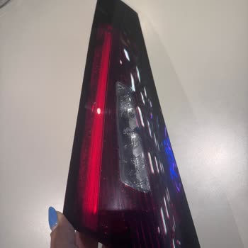 Mercedes-Benz 300: Высокие расходы на ремонт и сервис