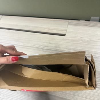 Kargo Güvencesi Ve Müşteri Bilgilendirmesi Eksikliği