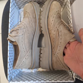 Tergan Ayakkabıda İşçilik Hatası Ve Müşteri Memnuniyetsizliği