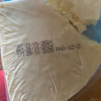 Kahvaltıda Hayal Kırıklığı: Peynirden Çıkan Yabancı Madde