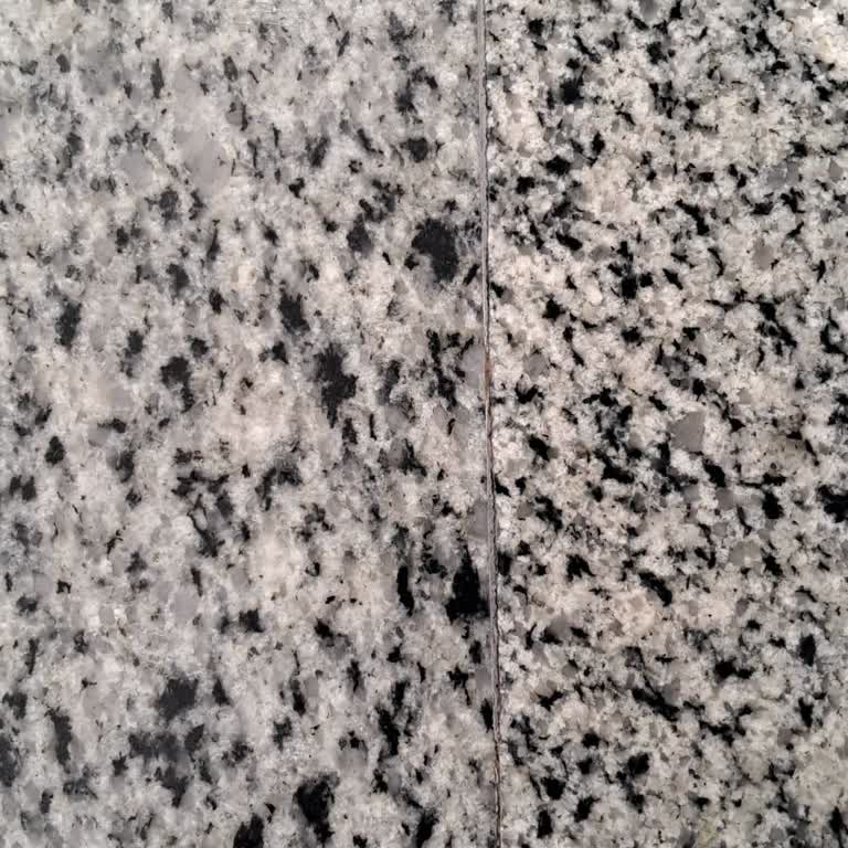 Renktaş Mermer Mutfak Tezgahında Yanlış Desen Sorunu Çözülmedi