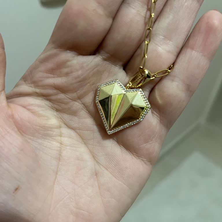 Gülşah'ın Takı Tezgahı Kusurlu Ürünler Ve İlgisiz Müşteri Hizmetleri