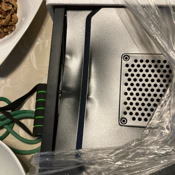 Eptt AVM Ve Elmacık Arasında Çözülmeyen Kırık Bilgisayar Kasası Sorunu