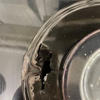 Bosch Ocak Kendi Kendine Deliniyor, Çözüm Bekliyoruz