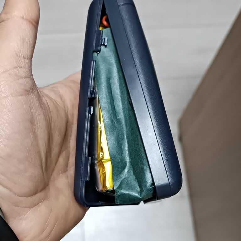 Philips Powerbank Patladı: Ailemi Tehlikeye Attı