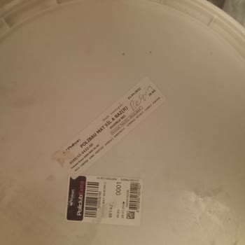 Bauhaus'tan Alınan Huzurlu Bej Boya Mor-lila Çıktı