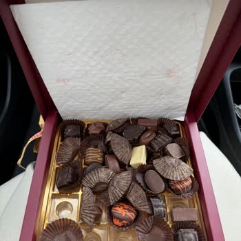 Geç Gelen Kargo Ve Dağınık Çikolatalar: Büyük Hüsran