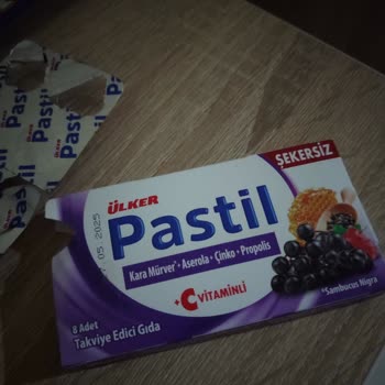 Ülker Pastil'in Yan Etkileri: Damağımda Yaralar Ve Acı Tat