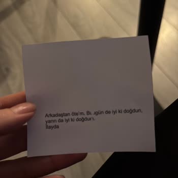 Doğum Günü İçin Sipariş Verilen Çiçekler Hayal Kırıklığı Yarattı