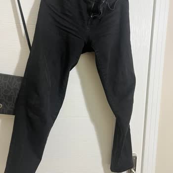 Mavi Pantolon Kalitesizliği: Para İadesi Talebi