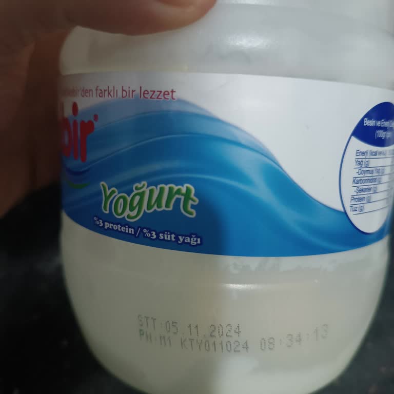 Tarihi Geçmiş Yoğurt Skandalı: Çocuğum Tehlikede!