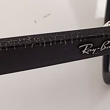Rayban Gözlüğümdeki Aşınma İçin Çözüm Bekliyorum