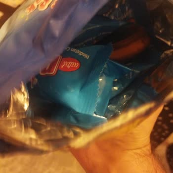 Eti Gıda Açık Paketli Pop Kek'ler Can Sıkıyor!