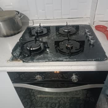 Profilo Ankastre Ocak Camı Patladı, Garanti Kabul Etmiyor