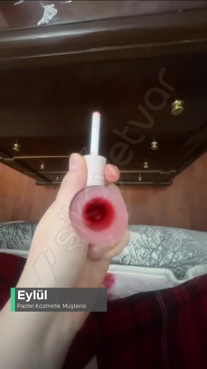 Pastel Lip Gloss Plump Başlık Sorunu Başlığı İçinde videonun kapak resmi