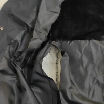 DeFacto'dan Alınan Montta Kalite Kontrol Sorunu