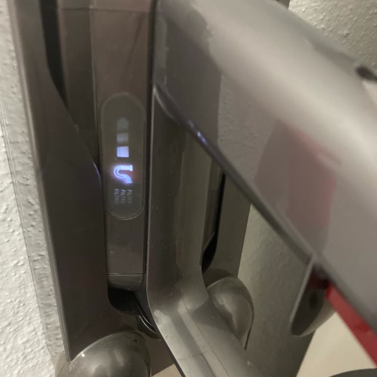 Dyson Filtre Sorunu: Sürekli Uyarı Ve Çalışmama Problemi