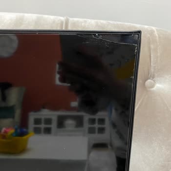 Kırık Televizyon Ve İletişimsizlik: Mağduriyetimin Giderilmesini İstiyorum