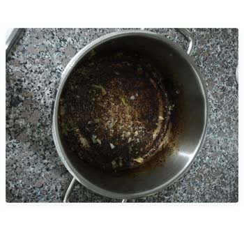 Karaca Çelik Tencere Seti Isınma Ve Yapışma Sorunu