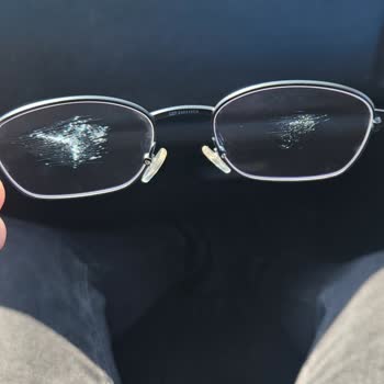 Atasun Gözlüklerinde Tekrarlayan Çizik Sorunu