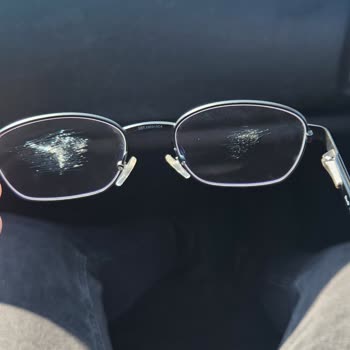 Atasun Gözlüklerinde Tekrarlayan Çizik Sorunu