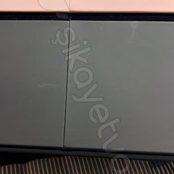 Kişiselleştirme Sonrası Hasarlı Airwrap Kutusu Şoku