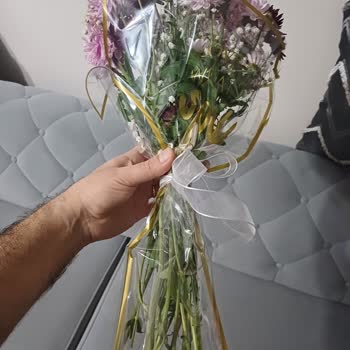 Kastamonu Ebru Çiçek Evi & Organizasyon Baştan Savma Çiçek Buketi