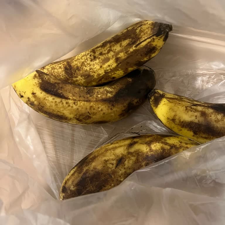 Migros Hemen'den Gelen Çürük Meyveler Ve Yetersiz Müşteri Hizmetleri