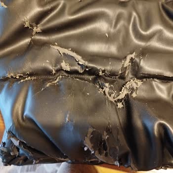 Stradivarius Mont Kalitesizliği Ve Müşteri Memnuniyetsizliği