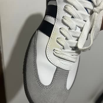 London Sport Ayakkabıda Beklenmedik Sararma Sorunu!