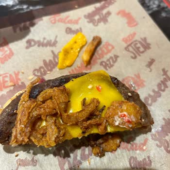 Happy Moon's Burger Deneyimi Hayal Kırıklığı Yarattı