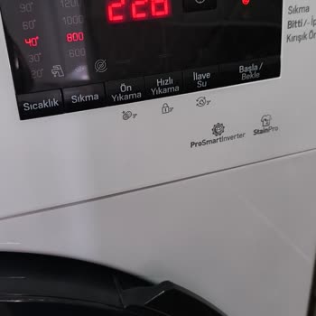 Çamaşır Makinesinde Hayal Kırıklığı: Lekeler Çıkmıyor!